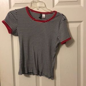 Fitted Stripped Crop Top